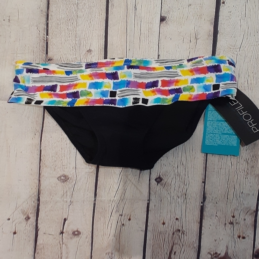 MAKE OFFER ~ ☀️🏖 NWT 6 Profile by Gottex, shape bikini, $60.00